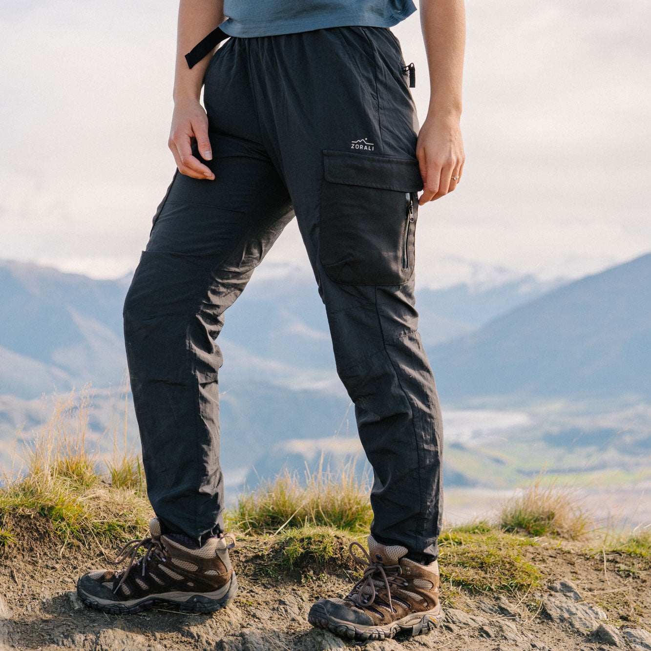 Best Cargo Pants for Men Who Enjoy Trekking (2022)
